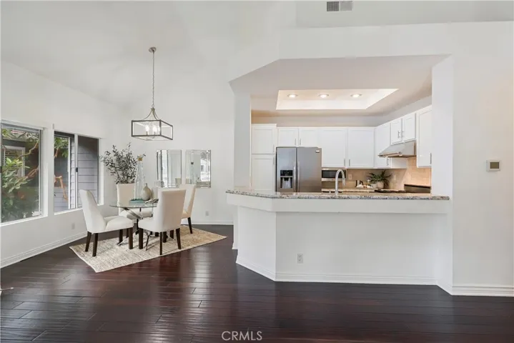 182 Westport 104, Newport Beach, California 92660