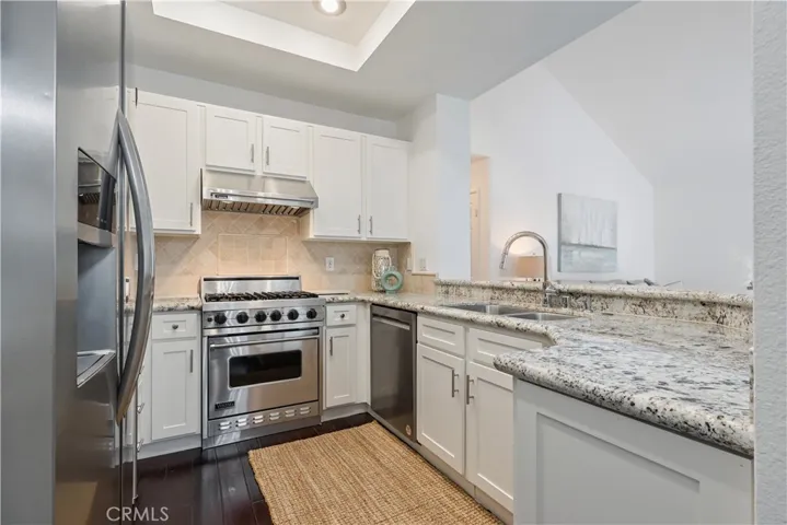 182 Westport 104, Newport Beach, California 92660