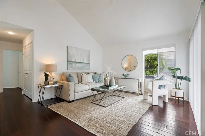 182 Westport 104, Newport Beach, California 92660
