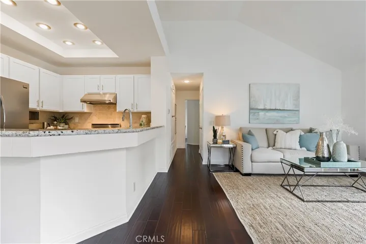 182 Westport 104, Newport Beach, California 92660