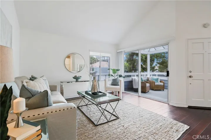 182 Westport 104, Newport Beach, California 92660