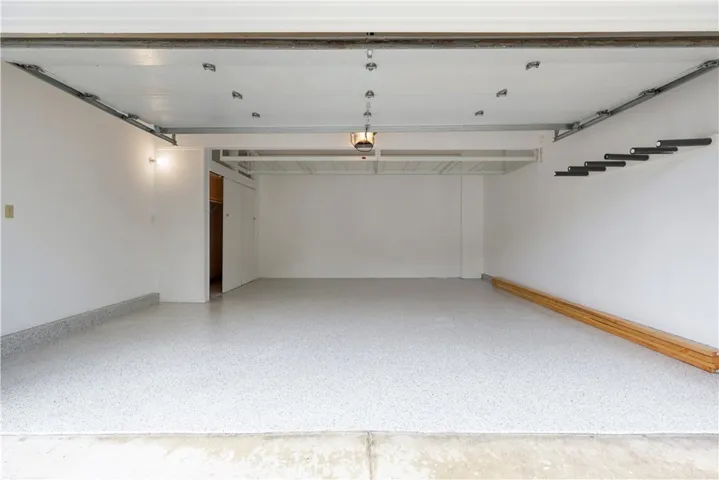 182 Westport 104, Newport Beach, California 92660