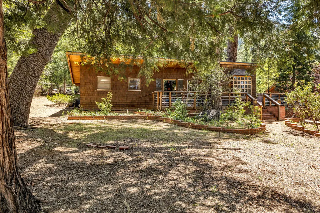 25270 Palomar Road, Idyllwild, California 92549 home-pic-0