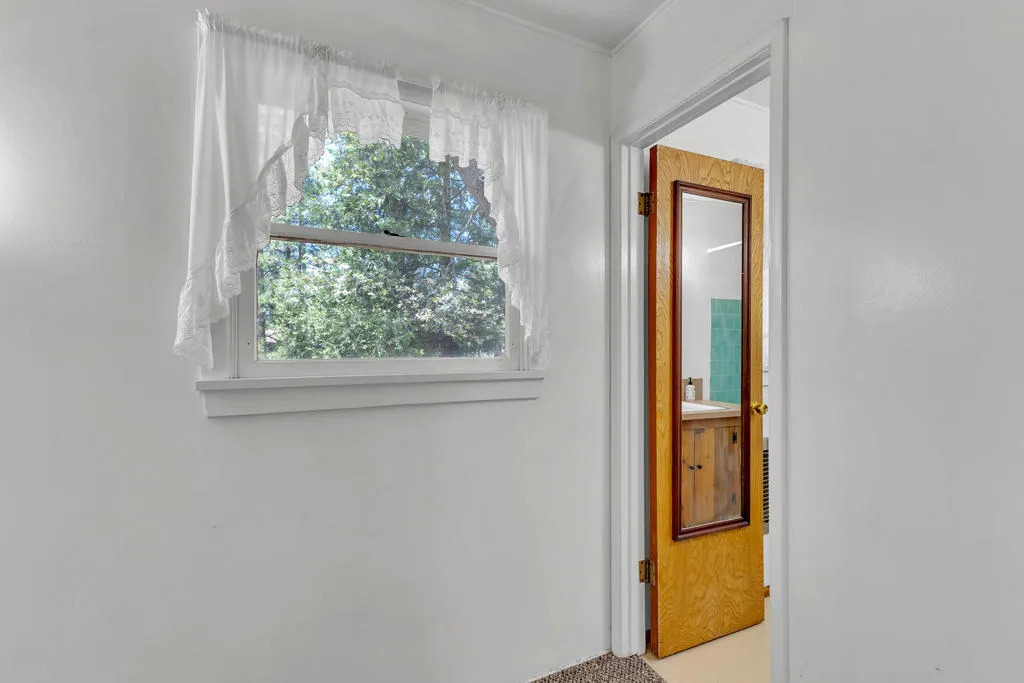 25270 Palomar Road, Idyllwild, California 92549 home-pic-33