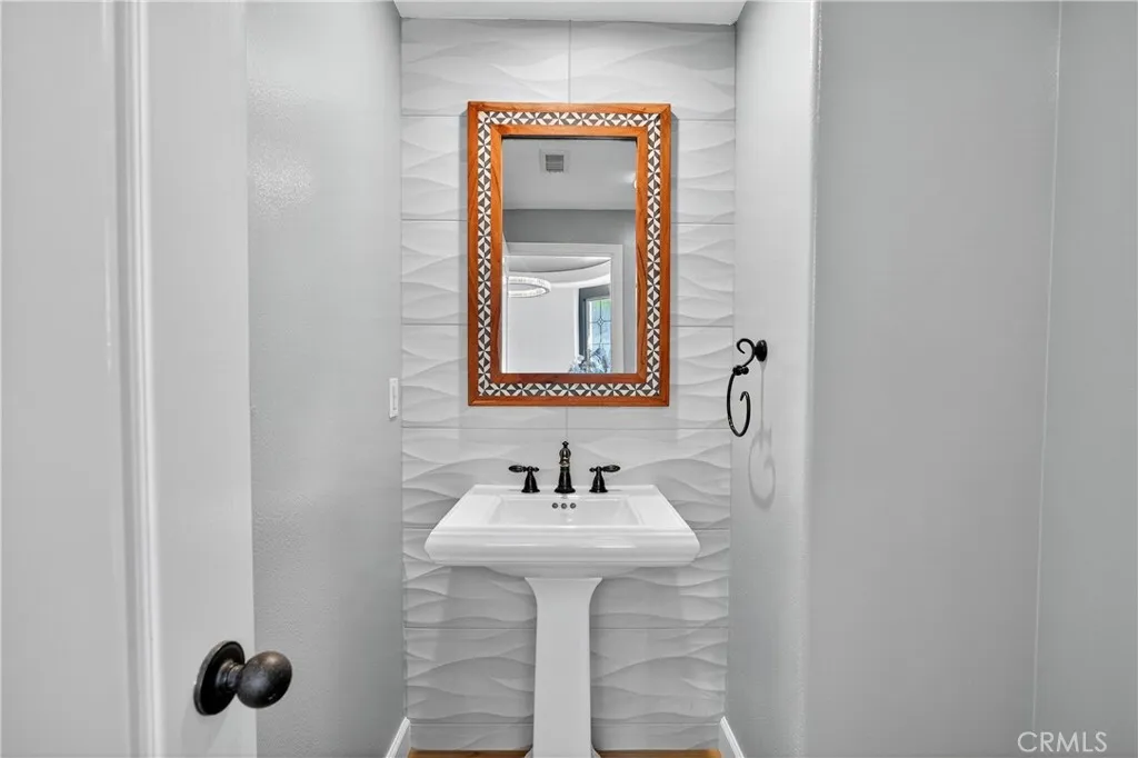 100 Via Monte Picayo, San Clemente, California 92673 home-pic-9