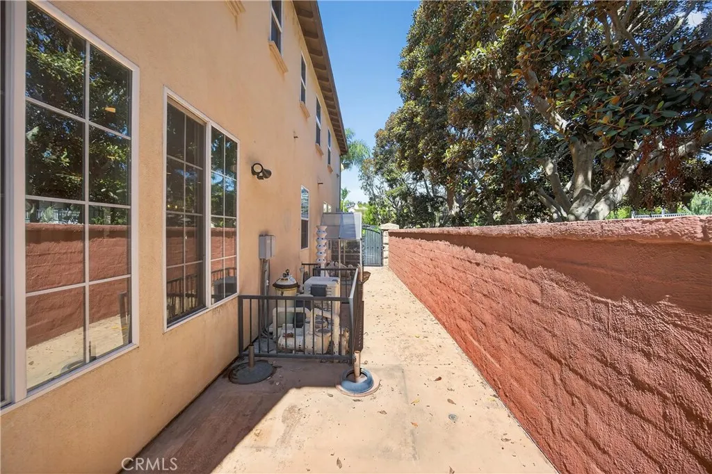 100 Via Monte Picayo, San Clemente, California 92673 home-pic-55