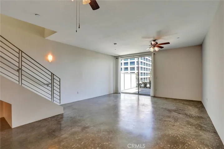 285 W 6th Street 327, San Pedro, California 90731
