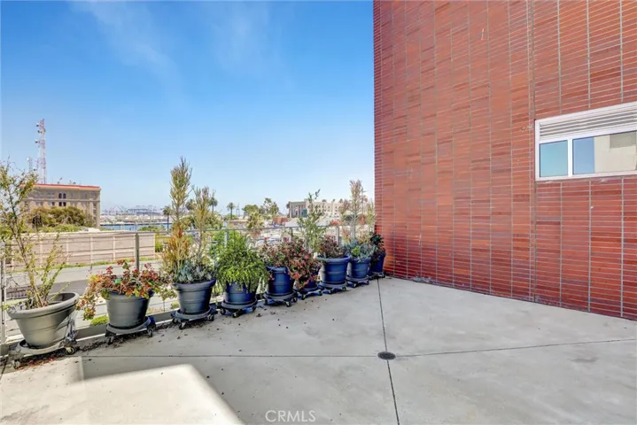 285 W 6th Street 327, San Pedro, California 90731