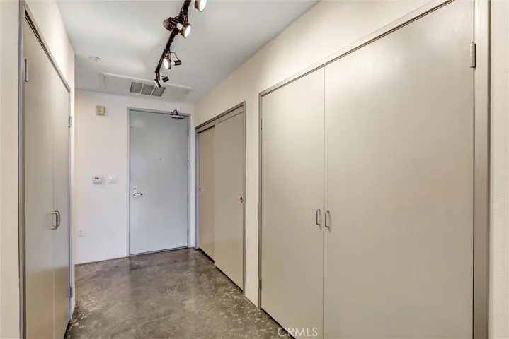 285 W 6th Street 327, San Pedro, California 90731
