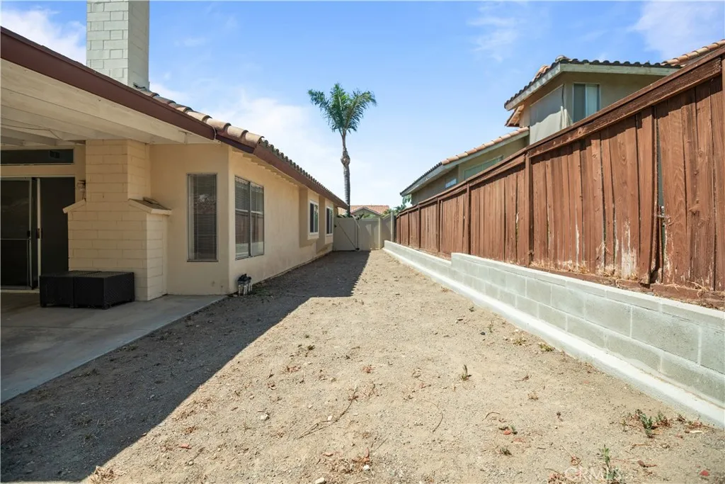 13006 August Circle, Riverside, California 92503 home-pic-18