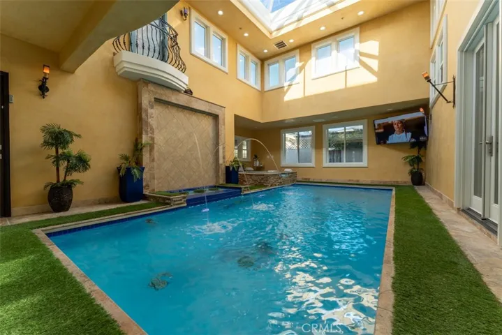 409 Morning Star, Newport Beach, California 92660