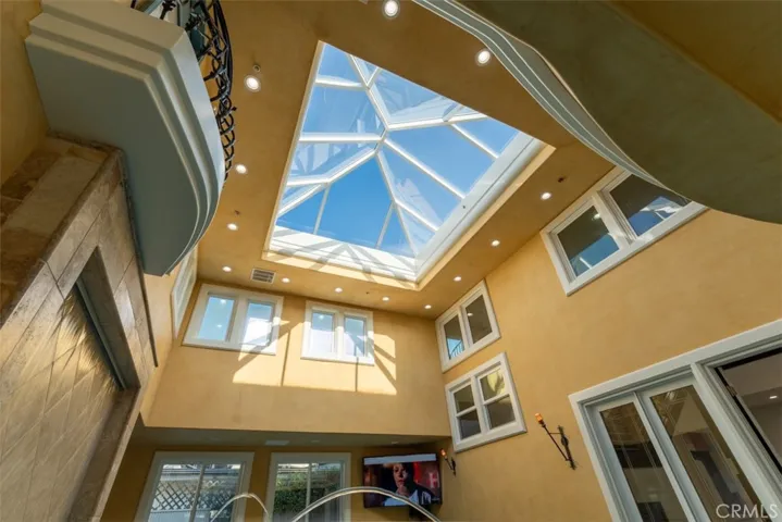 409 Morning Star, Newport Beach, California 92660