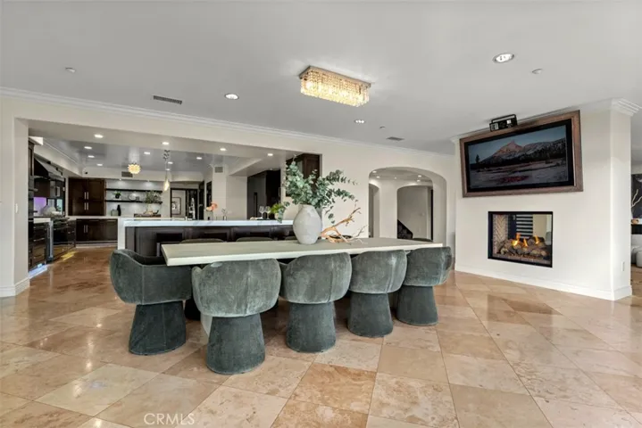 409 Morning Star, Newport Beach, California 92660