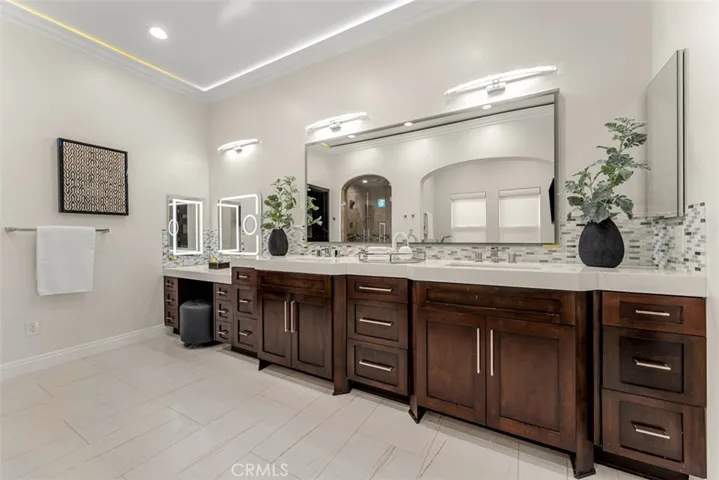 409 Morning Star, Newport Beach, California 92660