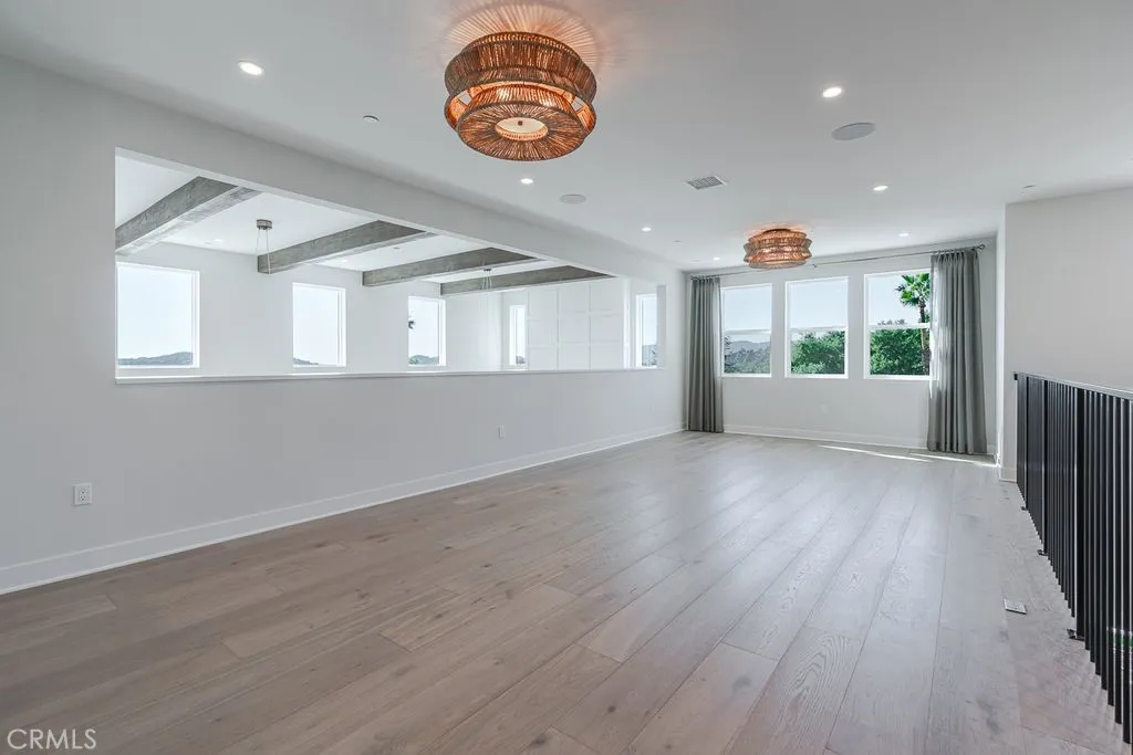 737 Via Arezzo Place, Altadena, California 91001 home-pic-19