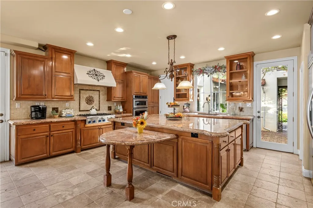 42179 Calle Paramo, Murrieta, California 92562 home-pic-25