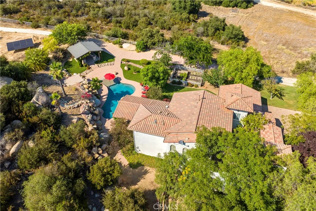 42179 Calle Paramo, Murrieta, California 92562 home-pic-48