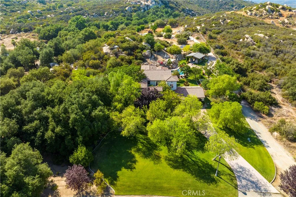42179 Calle Paramo, Murrieta, California 92562 home-pic-42