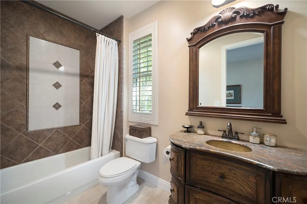 42179 Calle Paramo, Murrieta, California 92562 home-pic-31