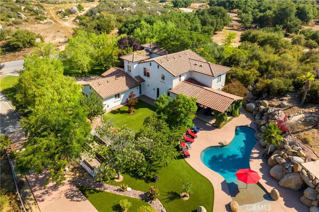 42179 Calle Paramo, Murrieta, California 92562 home-pic-46