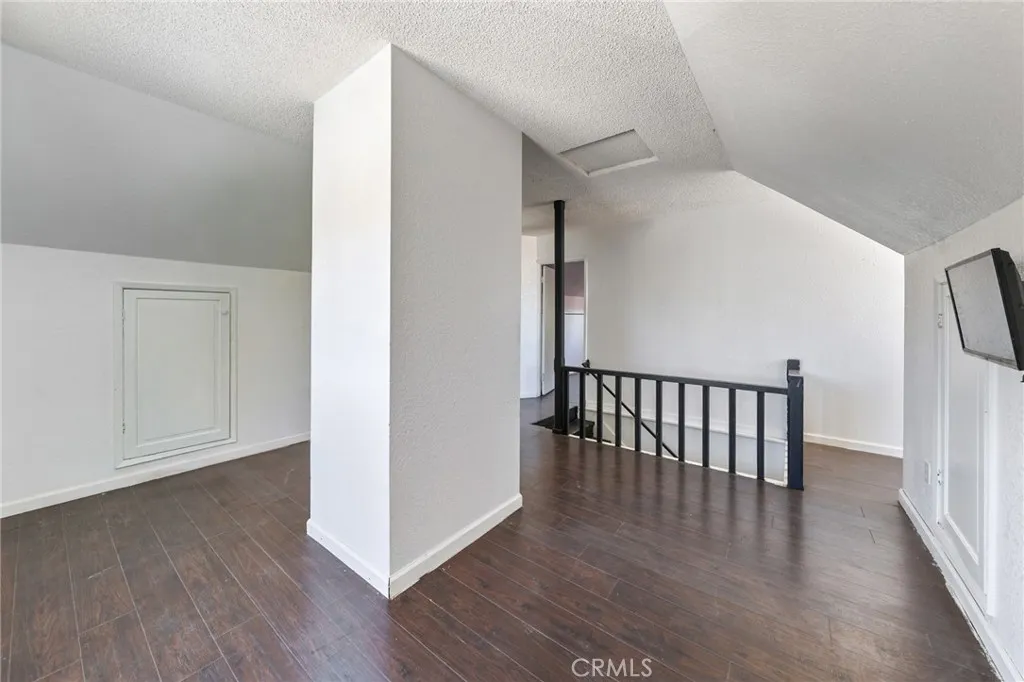 7812 Pearblossom, Littlerock, California 93543 home-pic-16