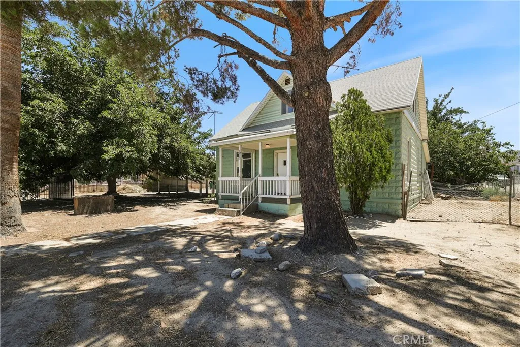 7812 Pearblossom, Littlerock, California 93543 home-pic-2