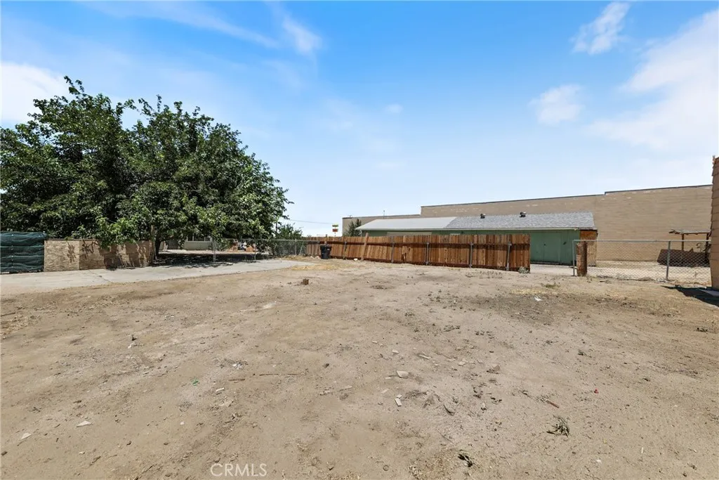 7812 Pearblossom, Littlerock, California 93543 home-pic-29