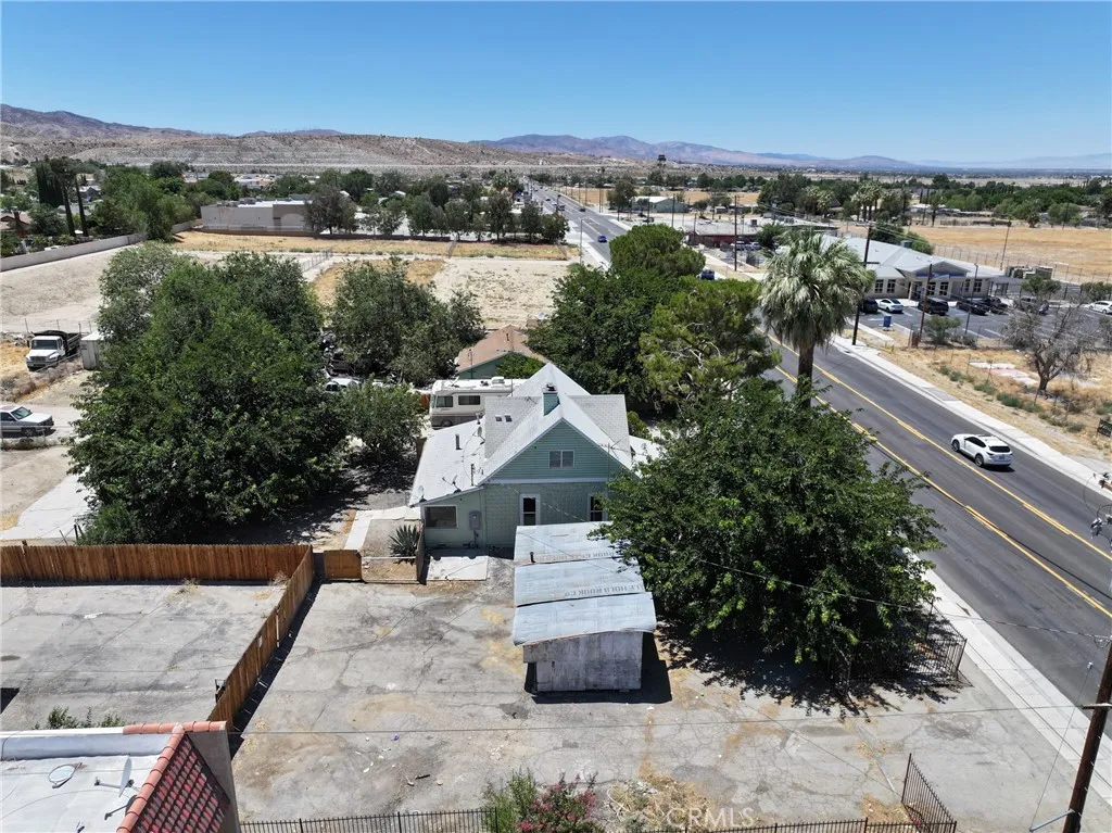 7812 Pearblossom, Littlerock, California 93543 home-pic-32