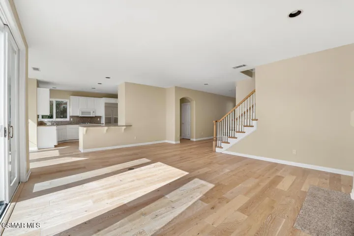 506 Ravensbury St- HsHProd-27