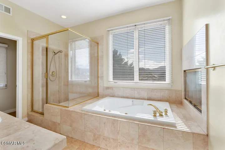 506 Ravensbury St- HsHProd-42