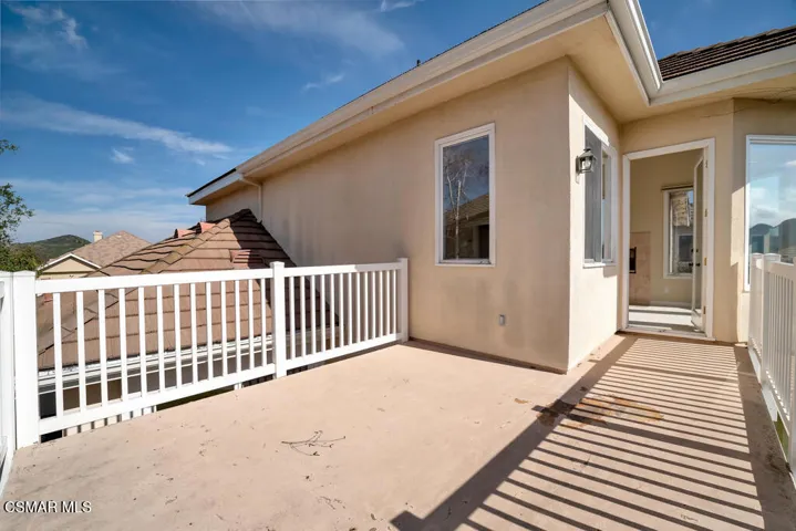 506 Ravensbury St- HsHProd-39