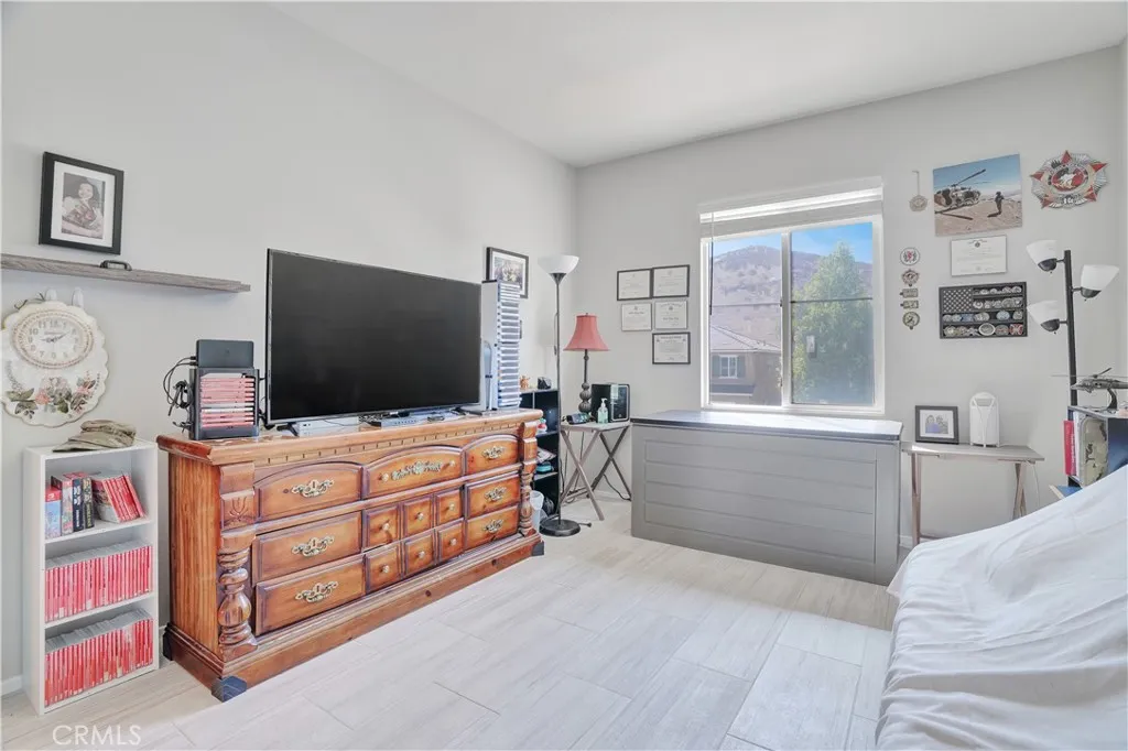 12179 Dewar Drive, Riverside, California 92505 home-pic-24