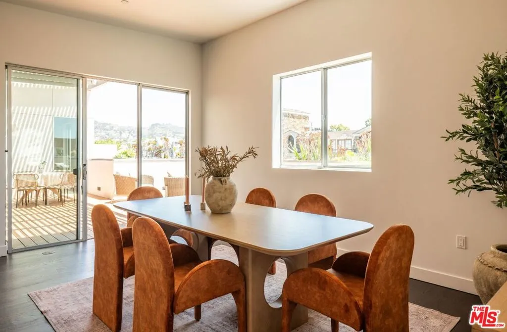 855 N Croft Avenue Ph4, West Hollywood, California 90069 home-pic-14