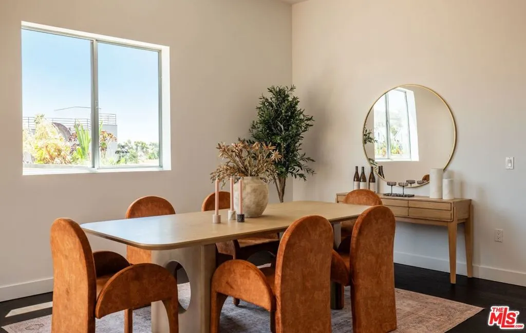 855 N Croft Avenue Ph4, West Hollywood, California 90069 home-pic-13