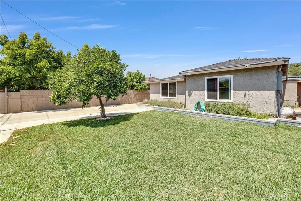2513 W Occidental Street, Santa Ana, California 92704 home-pic-26