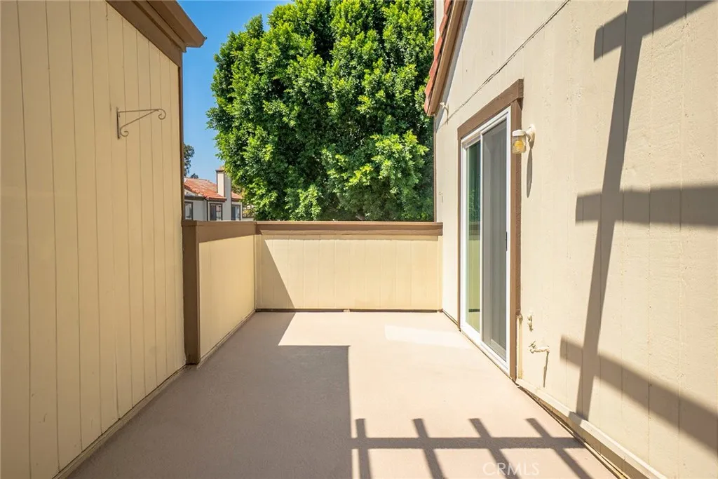 1214 S Cypress Avenue G, Ontario, California 91762 home-pic-29