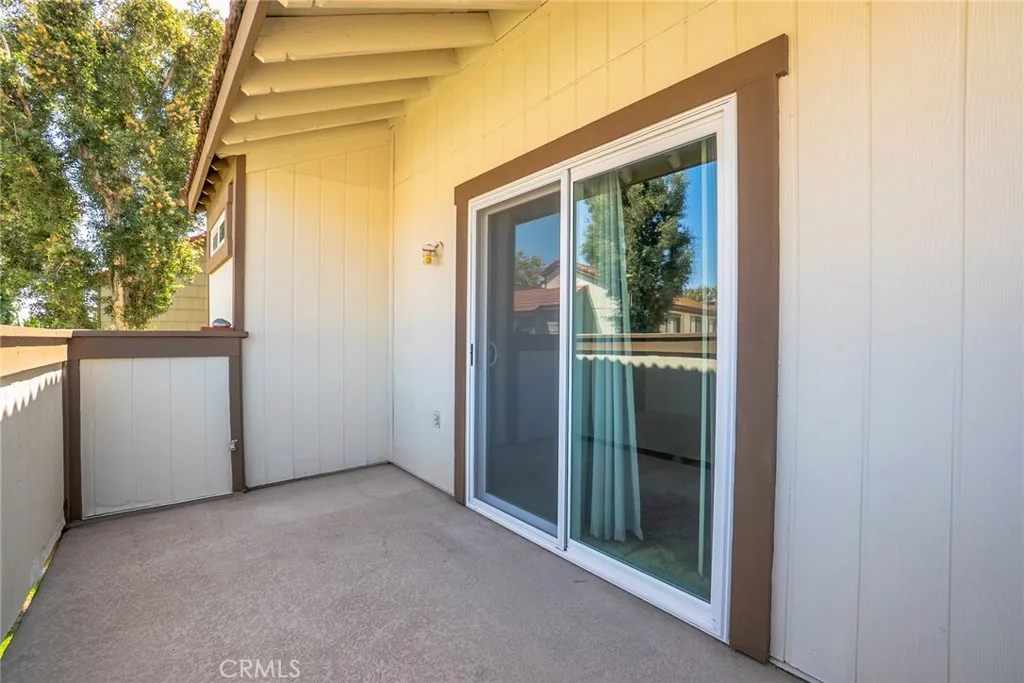 1214 S Cypress Avenue G, Ontario, California 91762 home-pic-25