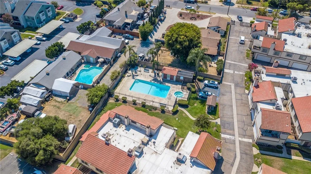 1214 S Cypress Avenue G, Ontario, California 91762 home-pic-39