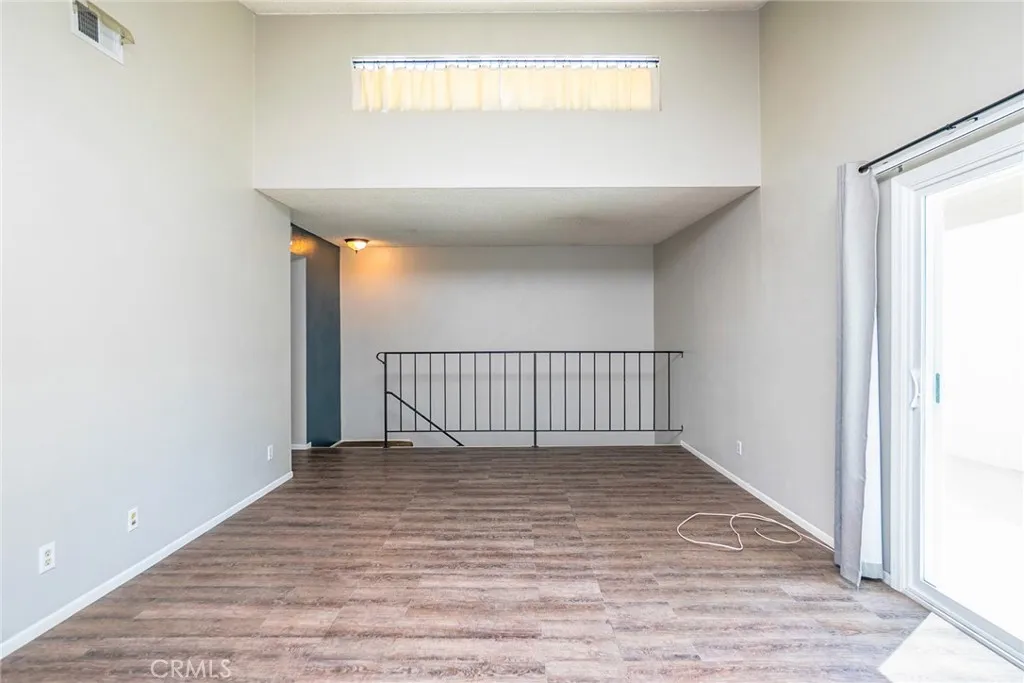 1214 S Cypress Avenue G, Ontario, California 91762 home-pic-6