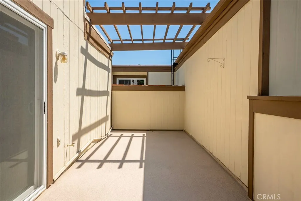 1214 S Cypress Avenue G, Ontario, California 91762 home-pic-28