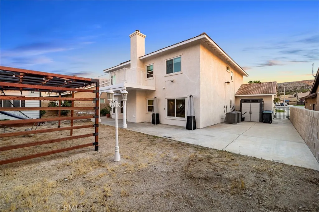 3339 Sungate Drive, Palmdale, California 93551 home-pic-27