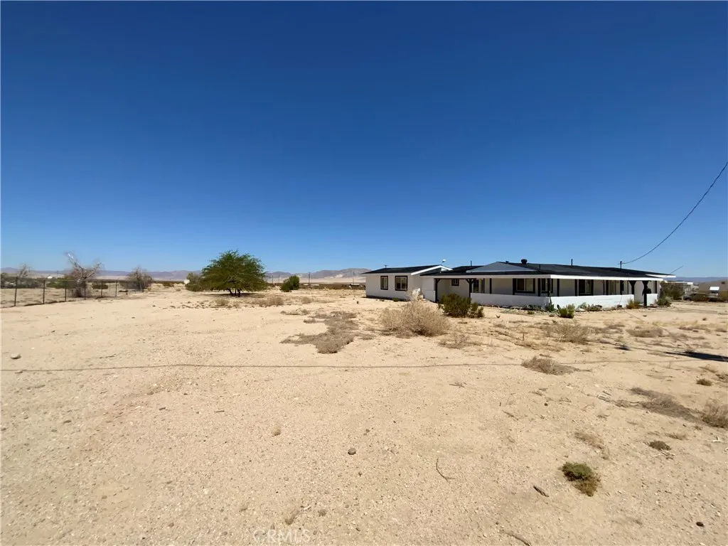 69626 Brant Cross Roads, 29 Palms, California 92277 home-pic-7