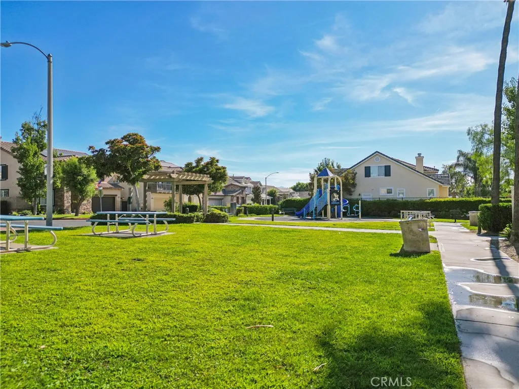 28298 Socorro Street 107, Murrieta, California 92563 home-pic-28