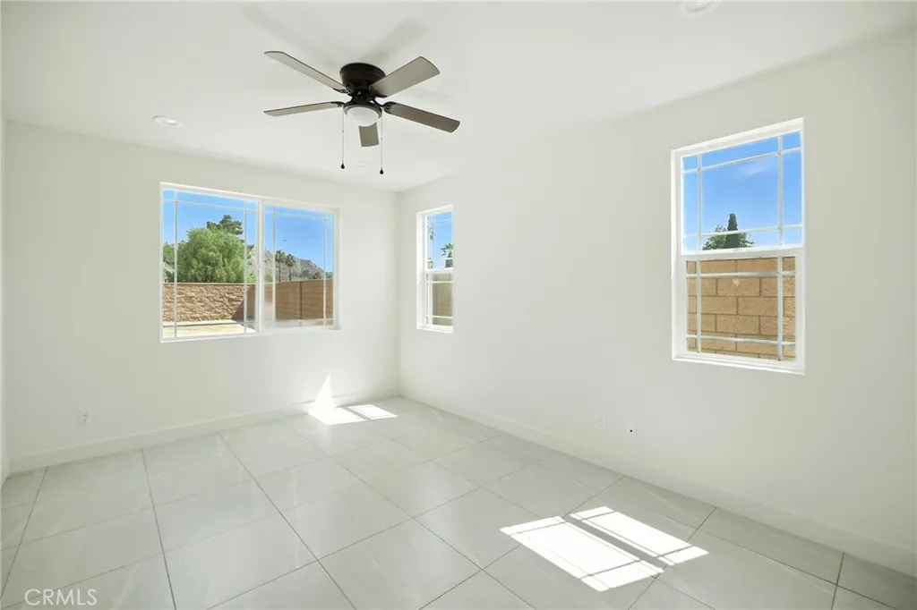 5151 Peony Court, Riverside, California 92506 home-pic-10