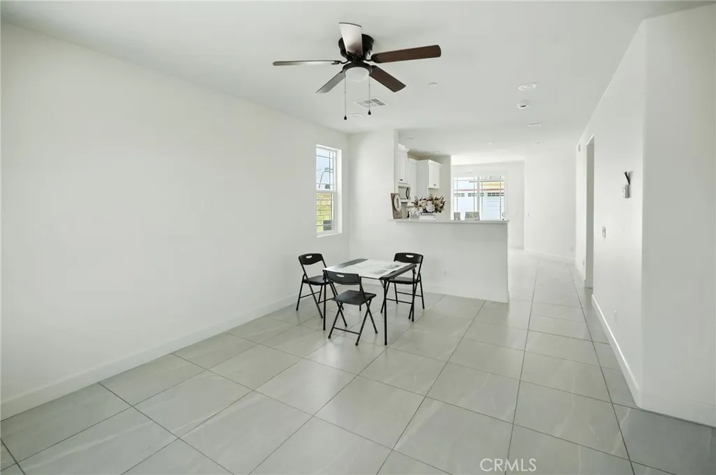 5151 Peony Court, Riverside, California 92506 home-pic-4