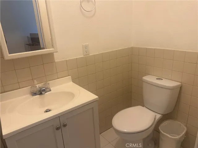 10338 Scoville Avenue, Sunland, California 91040