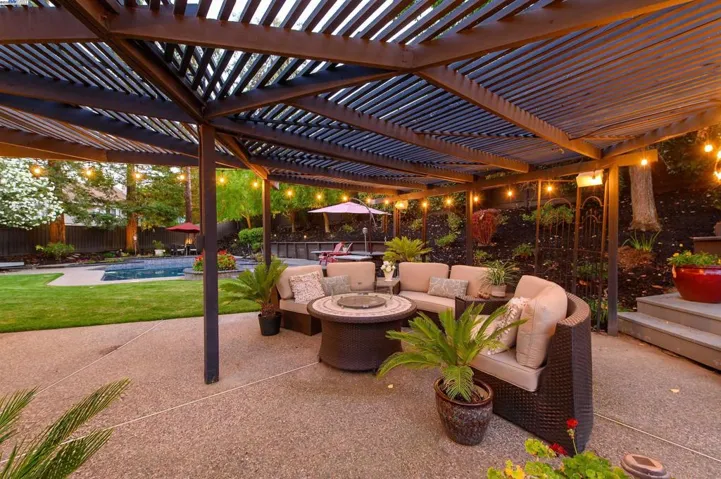 3338 Marsh Hawk Court, Pleasanton, California 94588