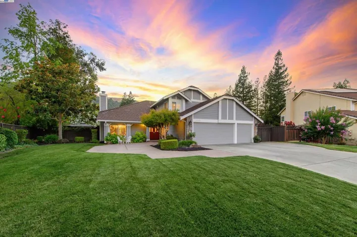 3338 Marsh Hawk Court, Pleasanton, California 94588