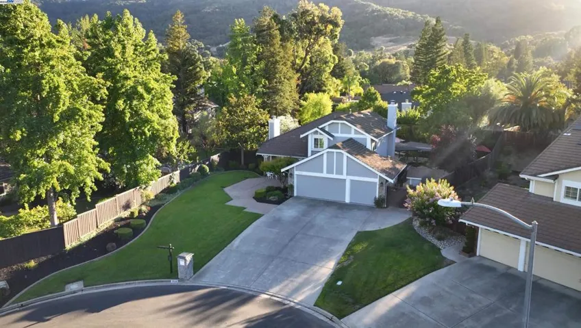 3338 Marsh Hawk Court, Pleasanton, California 94588