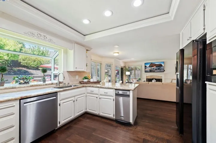 3338 Marsh Hawk Court, Pleasanton, California 94588